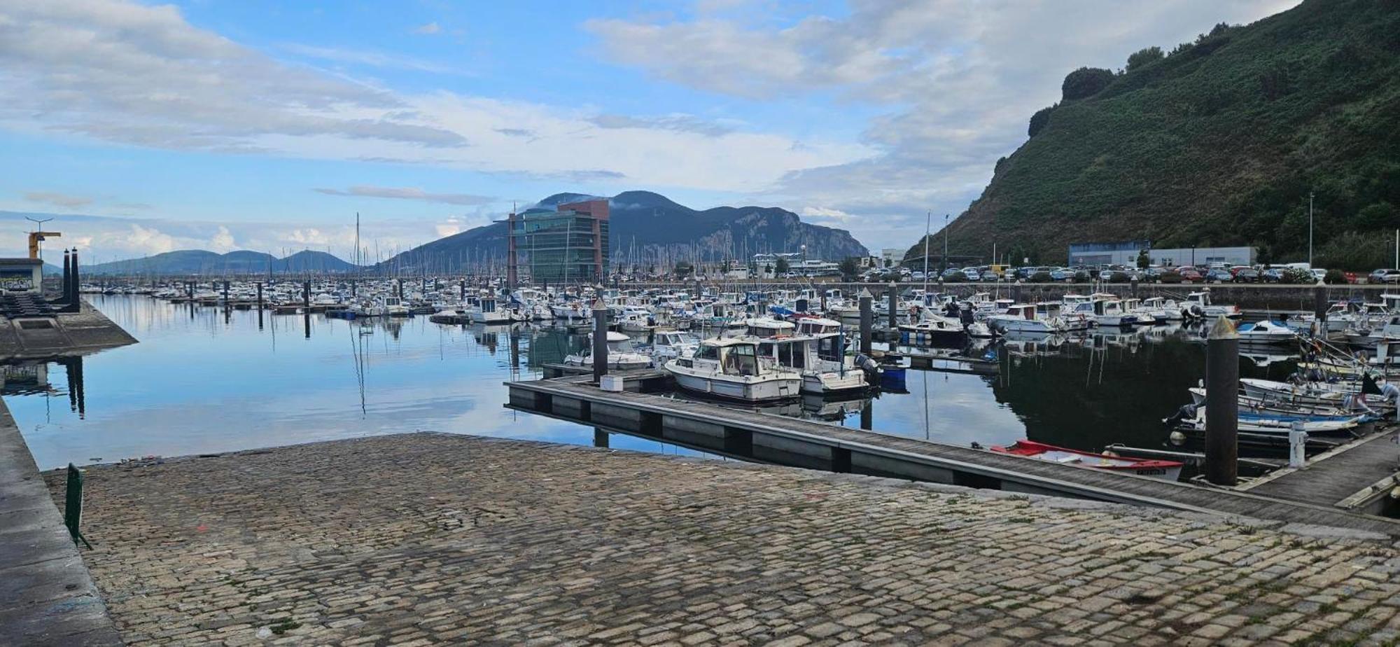 Apartamento Playa Laredo Leilighet Eksteriør bilde